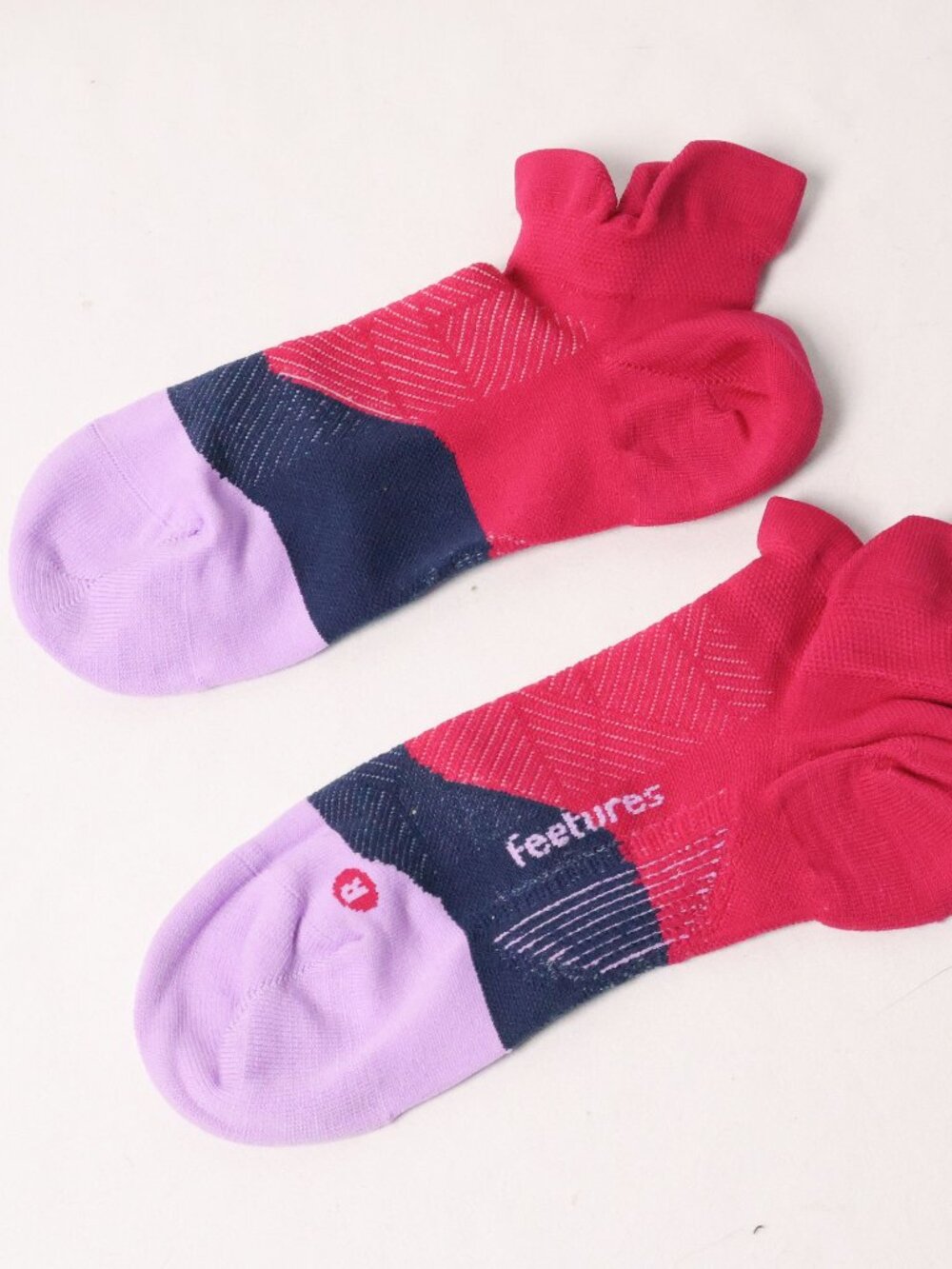 Feetures Colorful Ankle socks
